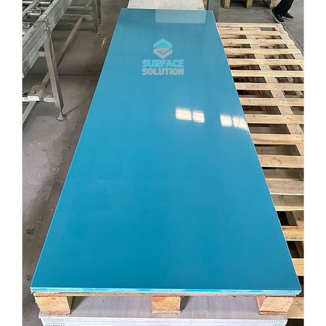 solid surface counter cost